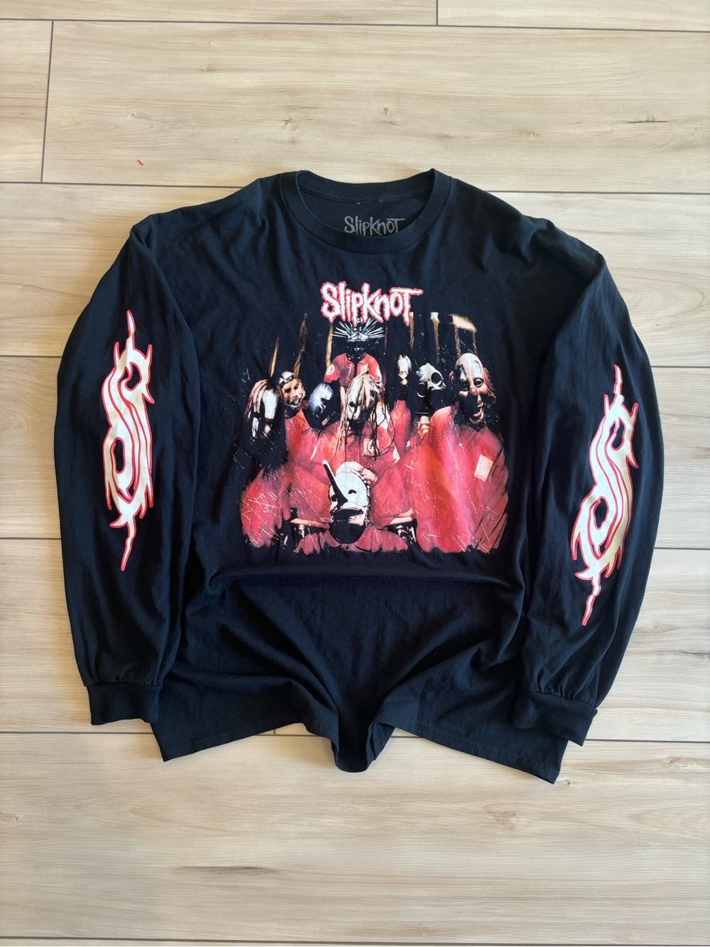 Slipknot Goth Metal Grunge Black Long Sleeve Band Tee with Red Graphic